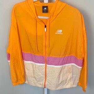 New balance women’s windbreaker size large
